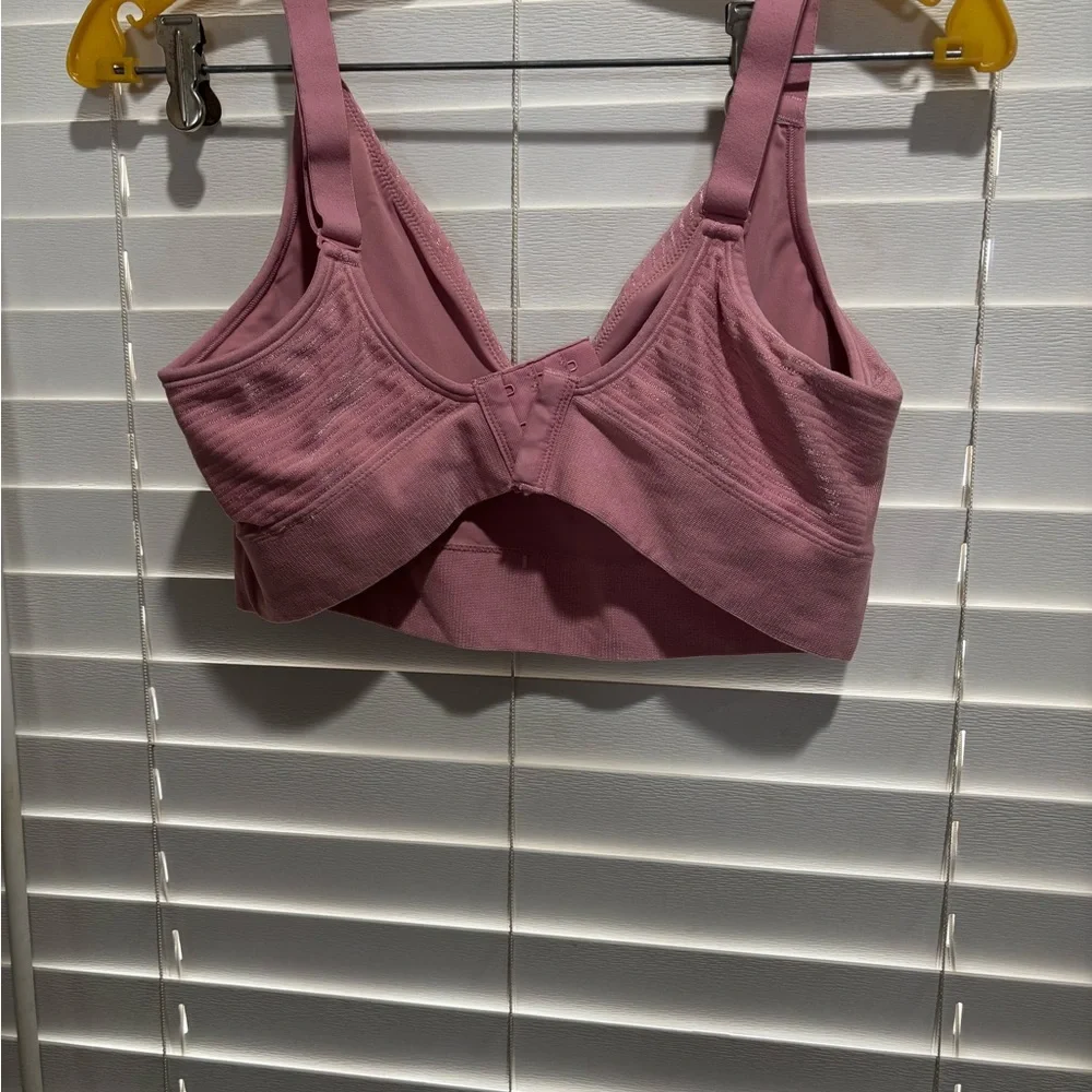Bali Dusty Rose Ribbed Bralette - Light Support - Picture 2 of 5